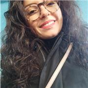 Mi chiamo Valentina, sono assistente sociale e nel tempo libero vorrei aiutare i bambini delle scuole elementari con i compiti